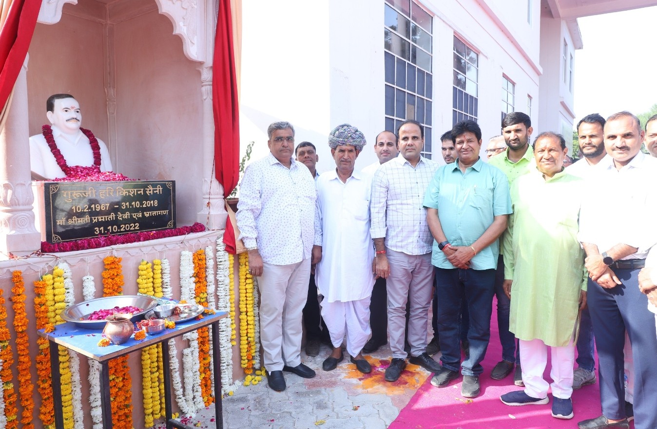 Statue unveiling organized on the fourth death anniversary